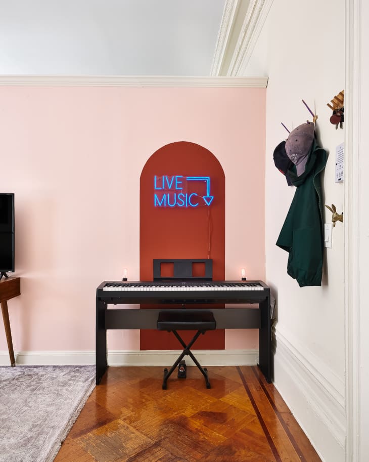 This Cozy Upper West Side Apartment Offers Color and Community